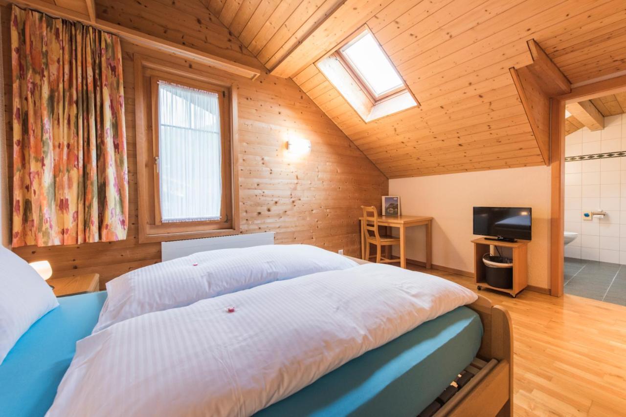 Hotel Alpenrose Beim Ballenberg Hofstetten bei Brienz Экстерьер фото