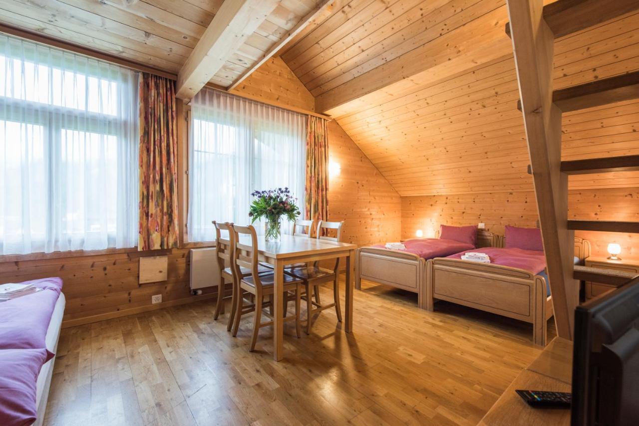 Hotel Alpenrose Beim Ballenberg Hofstetten bei Brienz Экстерьер фото